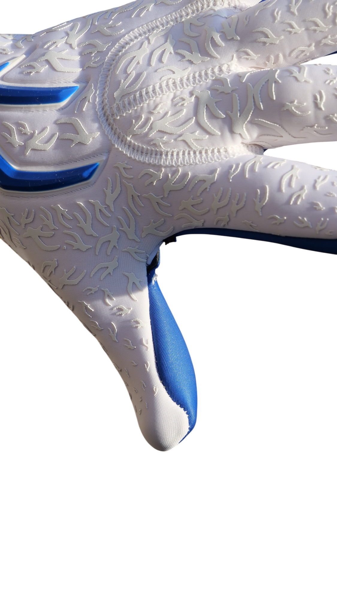 VOS Train 2.0 Youth GK Gloves and goalkeeper gear for kids