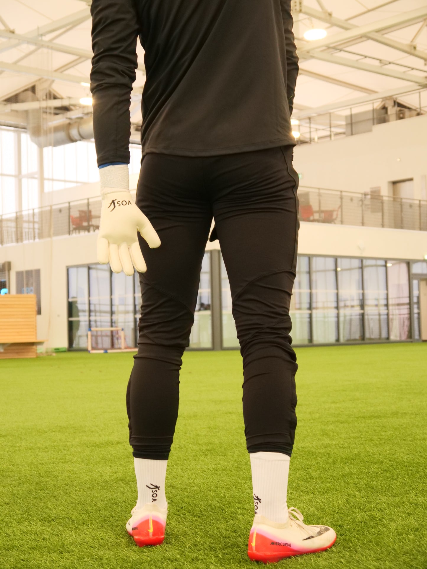 Mid-length Grip Sock